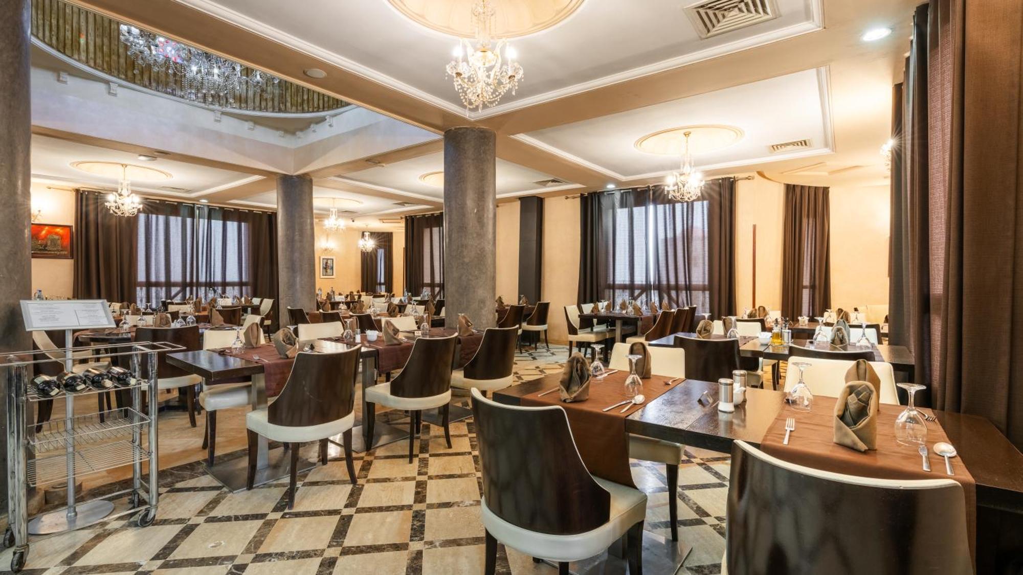 Palais Du Desert Hotel&Spa Erfoud Bagian luar foto